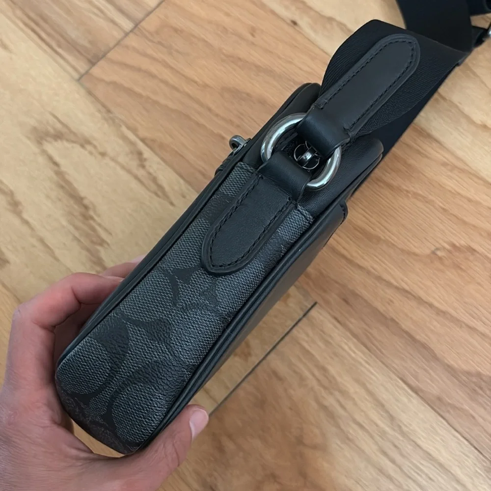 Star Wars X Coach Terrain Crossbody bag Signature Canvas With Motif black - Picture 5 of 14